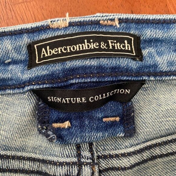 Abercrombie & Fitch signature collection ankle flare jean new - Picture 4 of 15